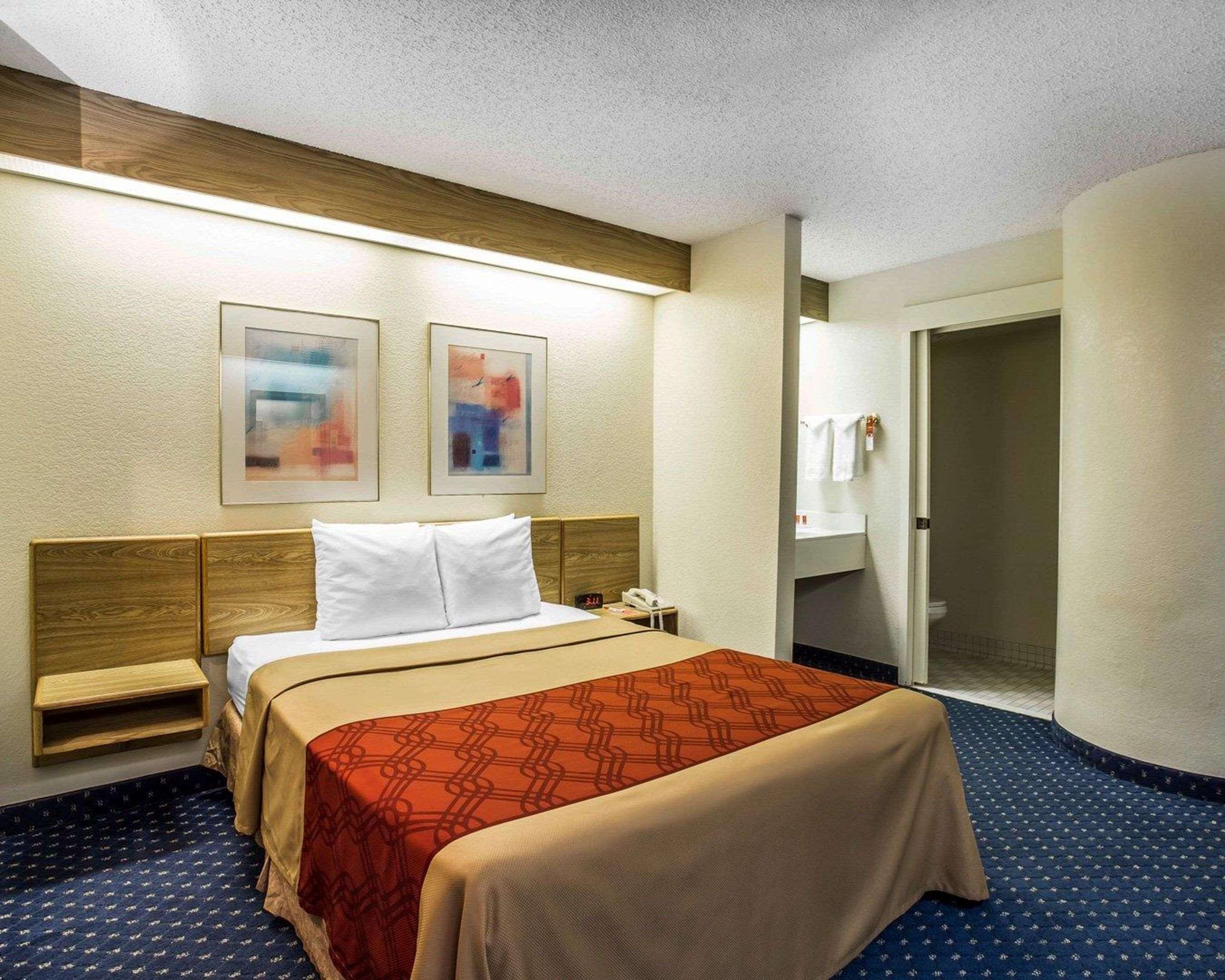 Econo Lodge Denver International Airport Aurora Eksteriør billede