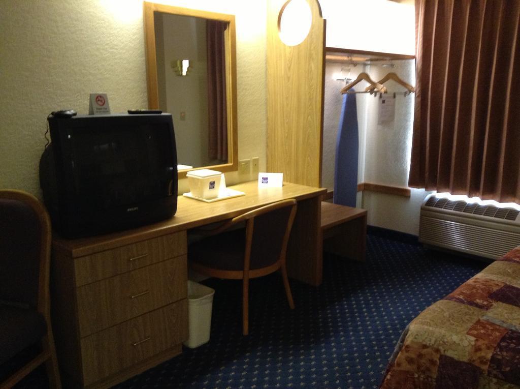 Econo Lodge Denver International Airport Aurora Eksteriør billede