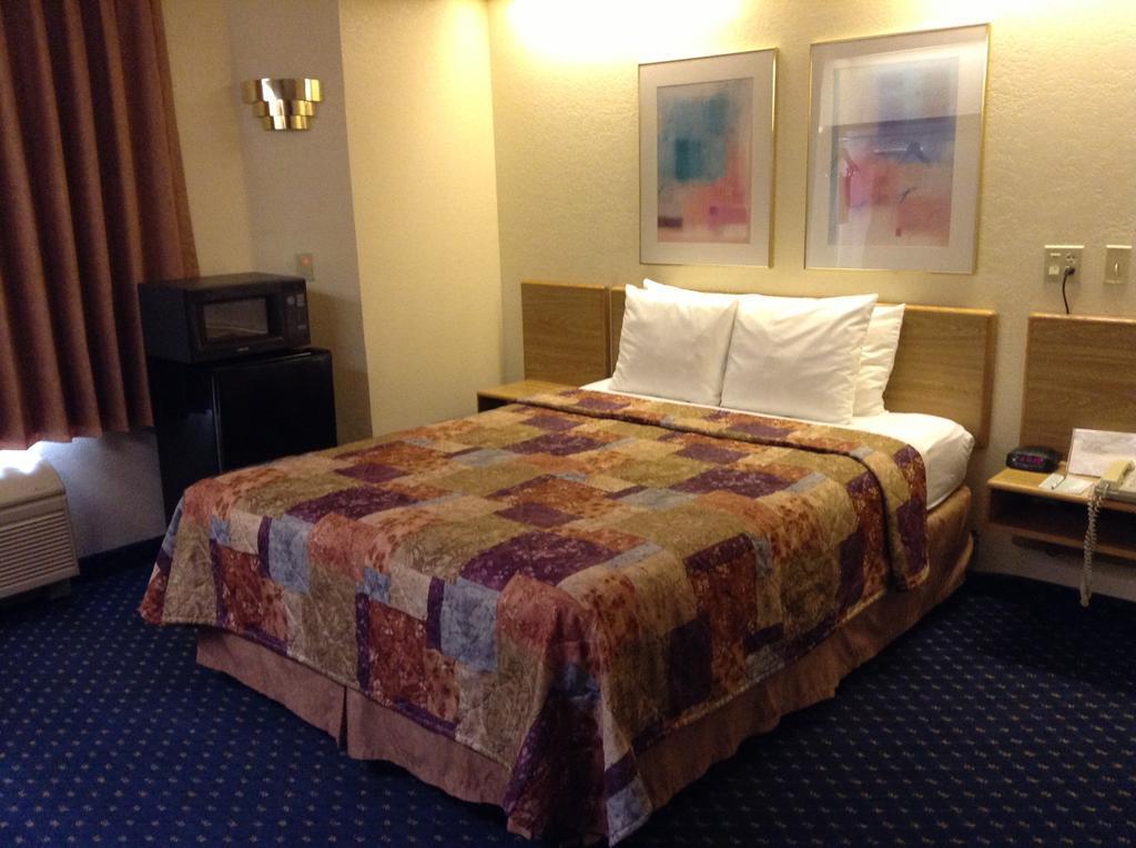 Econo Lodge Denver International Airport Aurora Eksteriør billede